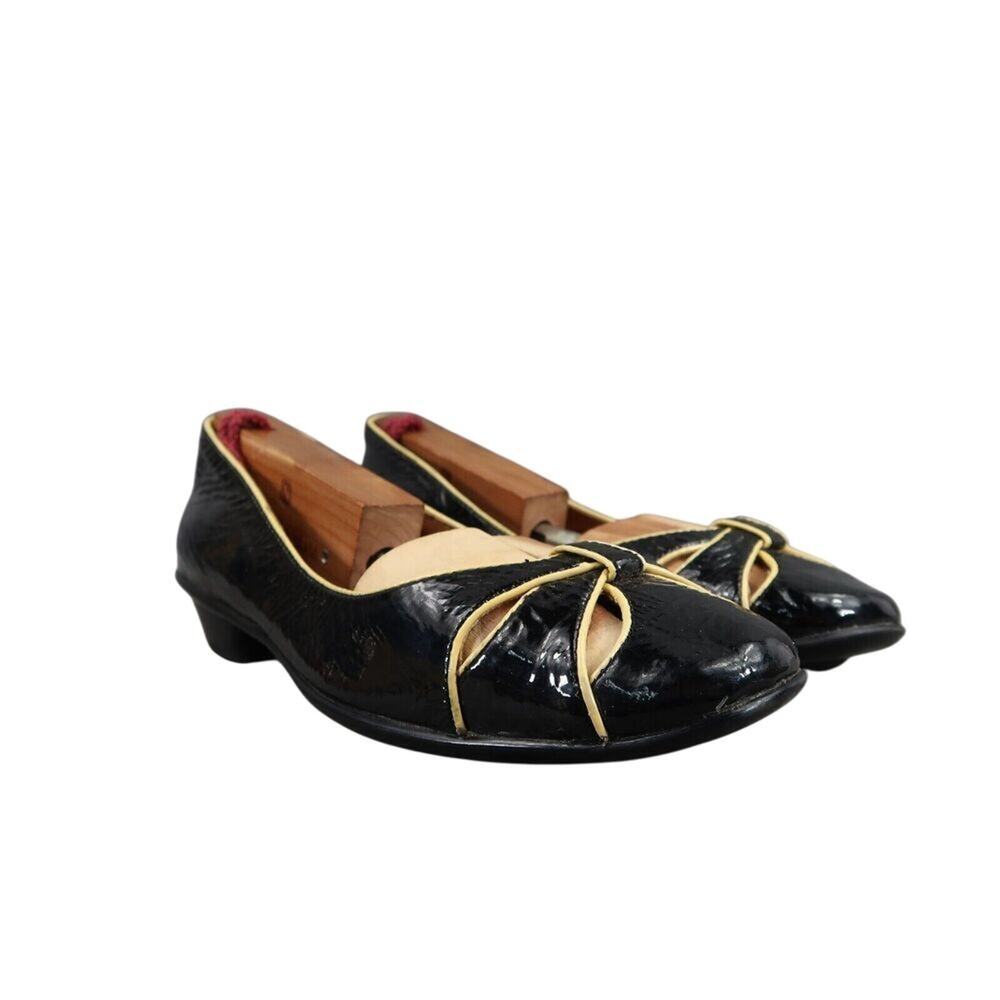 Sofft Shoes Womens 6 Comfort Pumps Slip On Patent Leather Cut Out Fashion Career